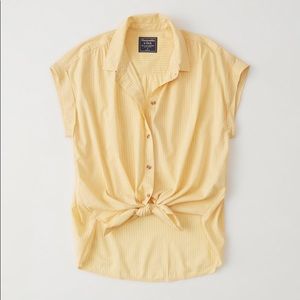 A&F Yellow Short Sleeve Tie Front Poplin Shirt XS